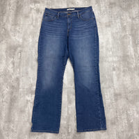 Levis Women’s Jeans - W32