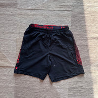 Under Armour Shorts - W32