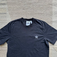 Adidas Plain Black T-Shirt - XL (Fits M)