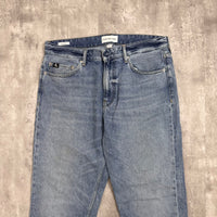 Calvin Klein Jeans - W33