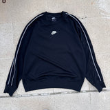 Nike Sweatshirt - Medium